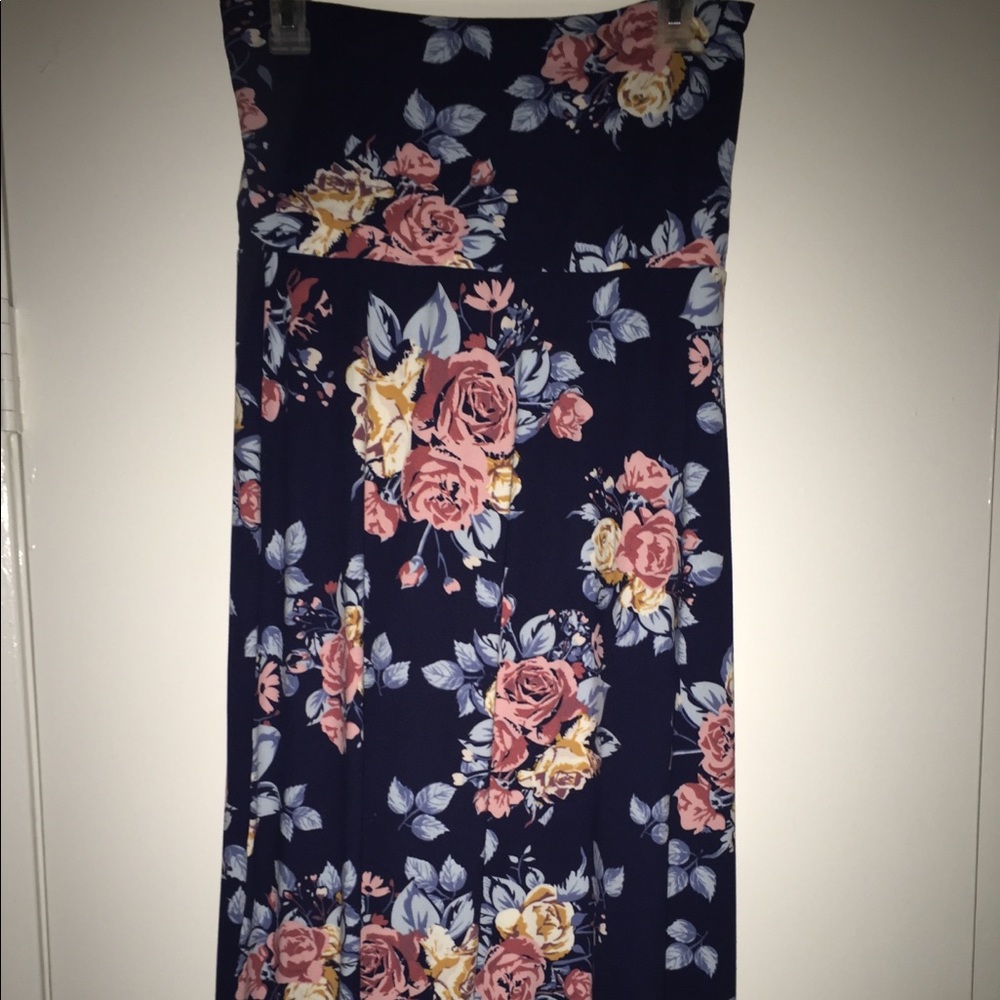 NYC maxi skirt floral